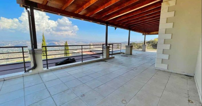 Image No.11-4 Bed House for sale