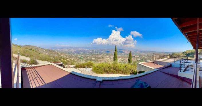 Image No.12-4 Bed House for sale