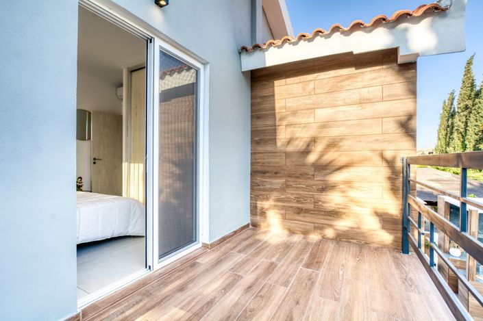 Image No.18-3 Bed House for sale