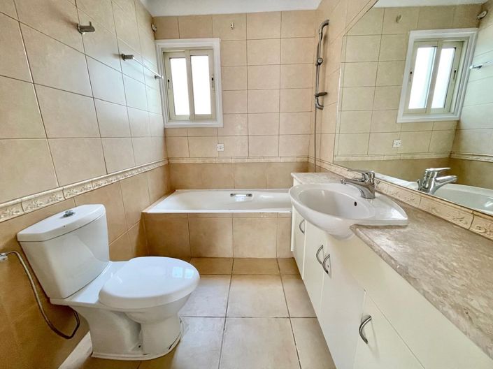 Image No.13-2 Bed Apartment for sale