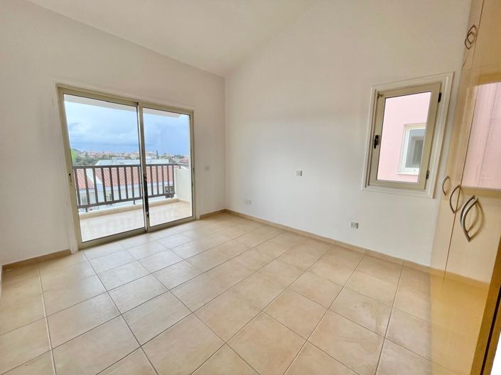 Image No.20-2 Bed Apartment for sale