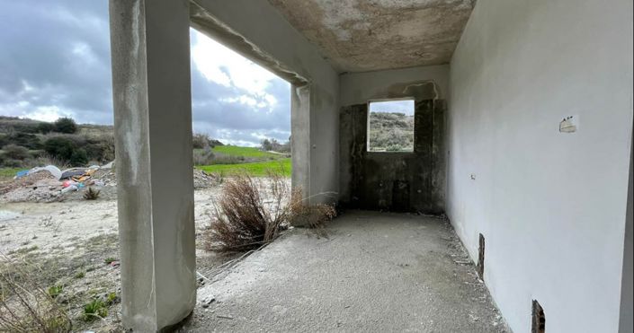 Image No.17-3 Bed House for sale