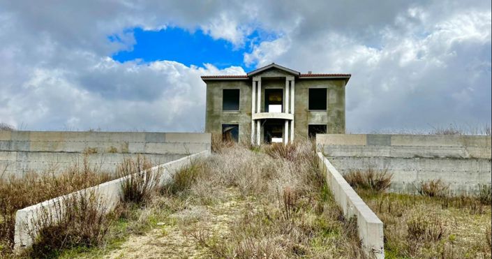 Image No.3-3 Bed House for sale