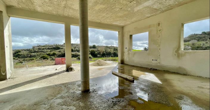 Image No.7-3 Bed House for sale