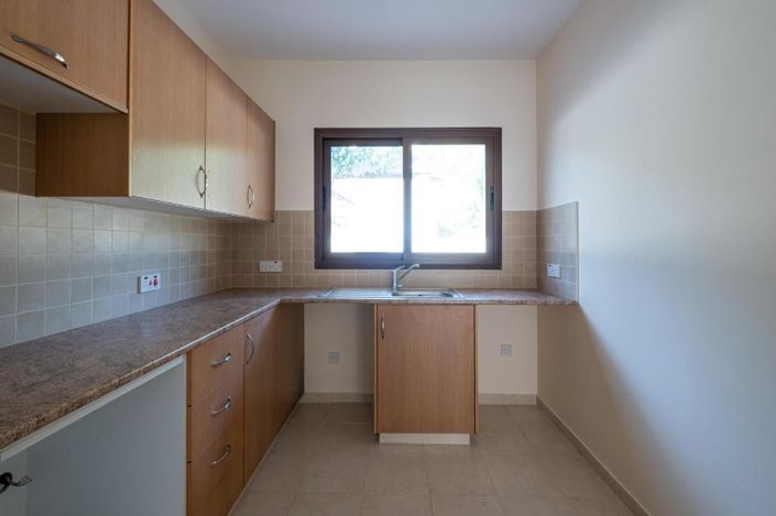 Image No.20-2 Bed House for sale