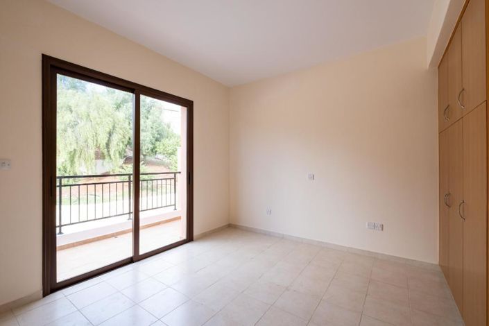 Image No.21-2 Bed House for sale