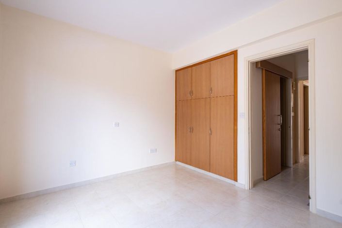 Image No.22-2 Bed House for sale