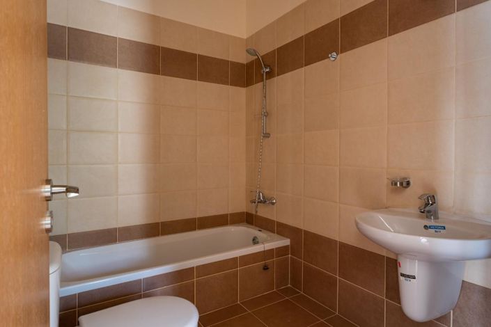 Image No.14-3 Bed House for sale