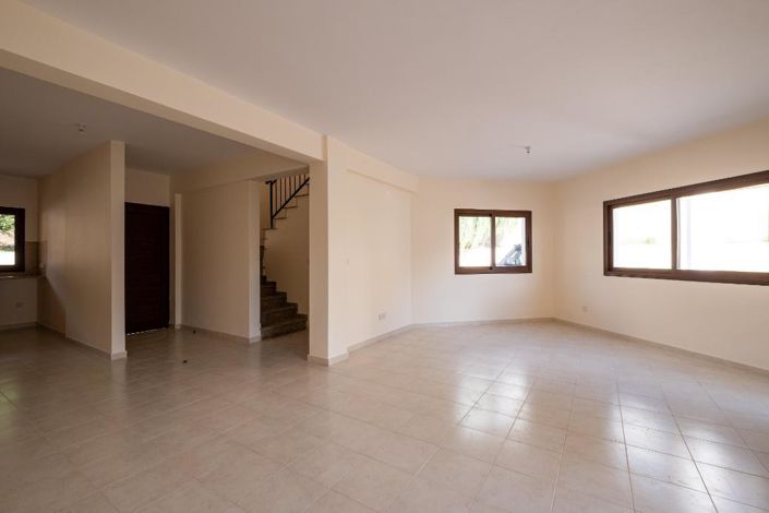 Image No.16-3 Bed House for sale