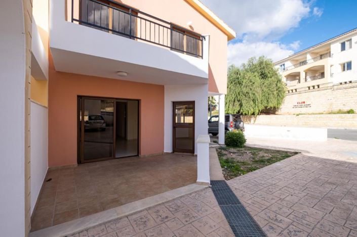 Image No.9-3 Bed House for sale