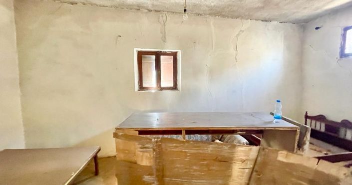 Image No.10-2 Bed House for sale