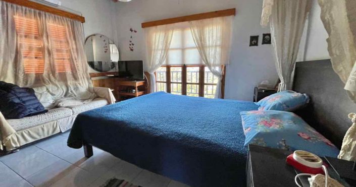 Image No.13-3 Bed House for sale