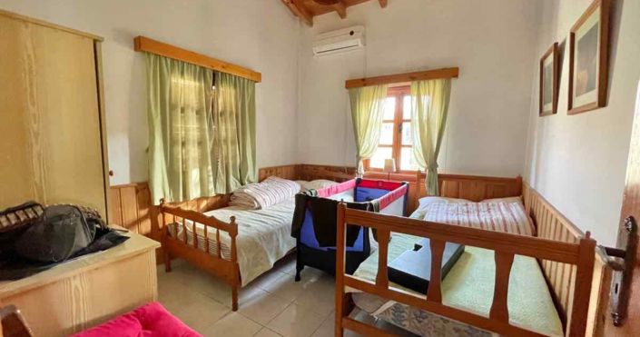 Image No.15-3 Bed House for sale