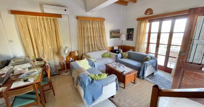 Image No.6-3 Bed House for sale