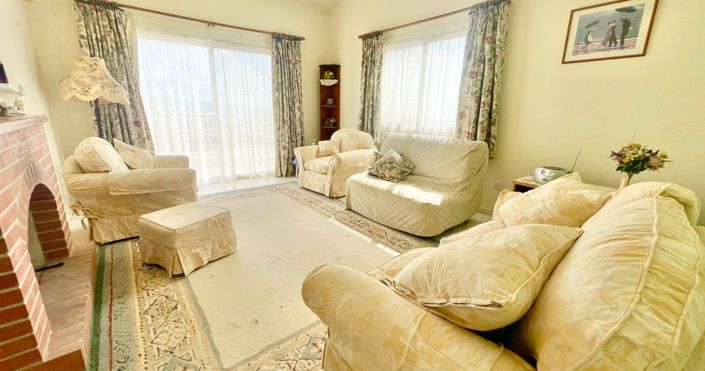 Image No.12-3 Bed House for sale