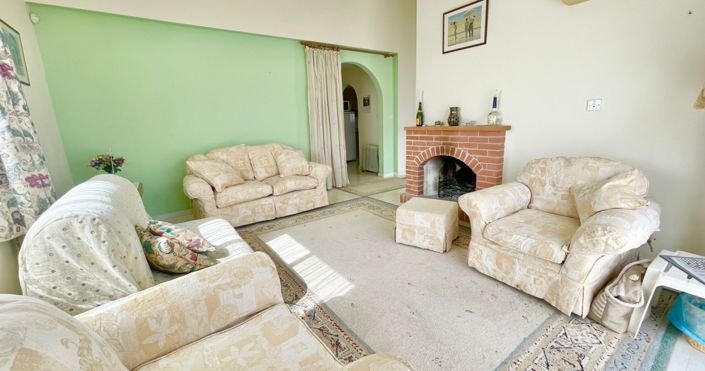 Image No.14-3 Bed House for sale