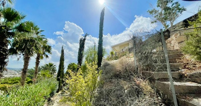 Image No.30-3 Bed House for sale