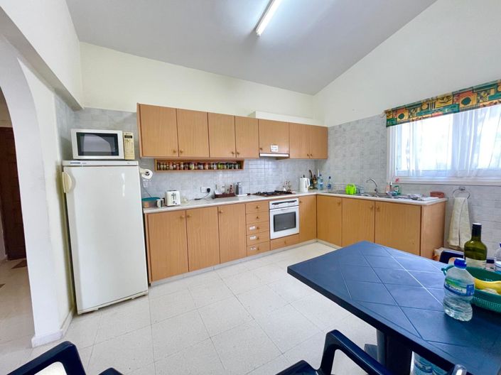 Image No.9-3 Bed House for sale