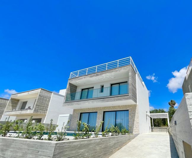 Image No.1-3 Bed House for sale