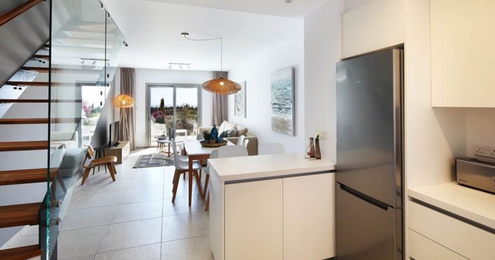 Image No.13-2 Bed House for sale