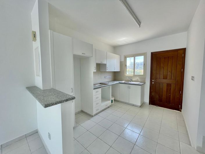 Image No.10-2 Bed House for sale