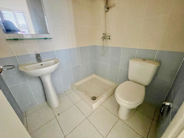 Image No.16-2 Bed House for sale