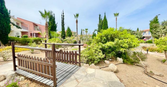 Image No.6-3 Bed House for sale