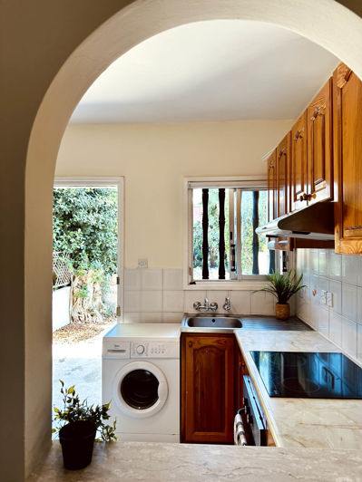 Image No.16-2 Bed House for sale