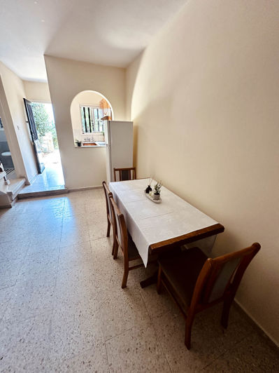 Image No.17-2 Bed House for sale