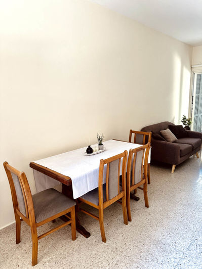 Image No.7-2 Bed House for sale