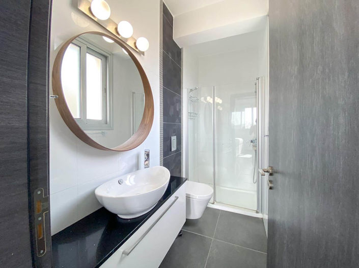 Image No.14-2 Bed Apartment for sale