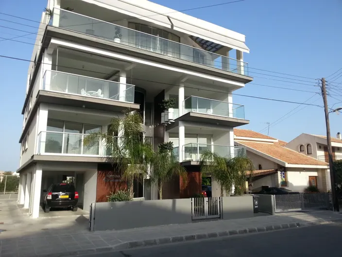 Image No.14-2 Bed Apartment for sale