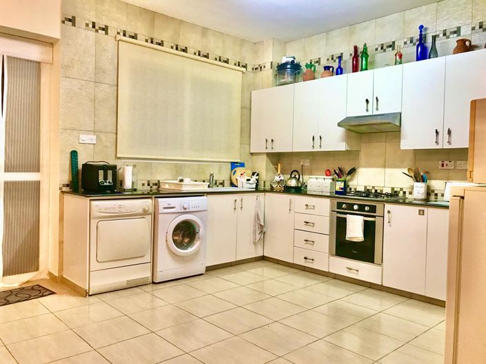 Image No.4-3 Bed House for sale