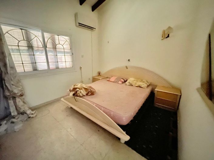 Image No.7-2 Bed House for sale