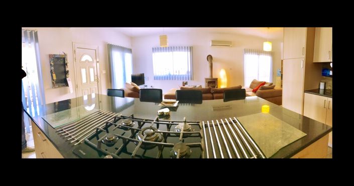 Image No.2-3 Bed House for sale