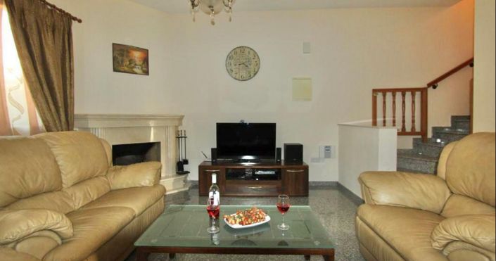 Image No.14-3 Bed House for sale