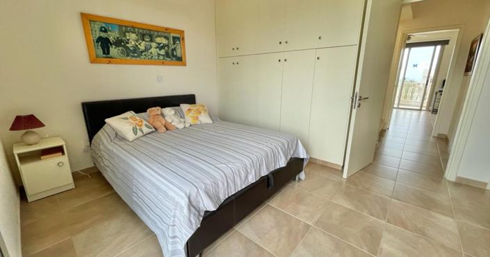 Image No.9-2 Bed House for sale