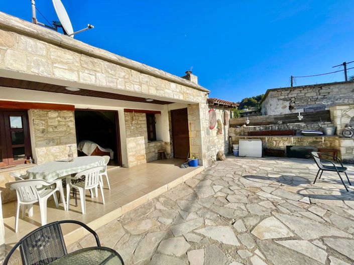 Image No.2-3 Bed House for sale