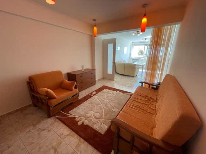 Image No.15-3 Bed House for sale