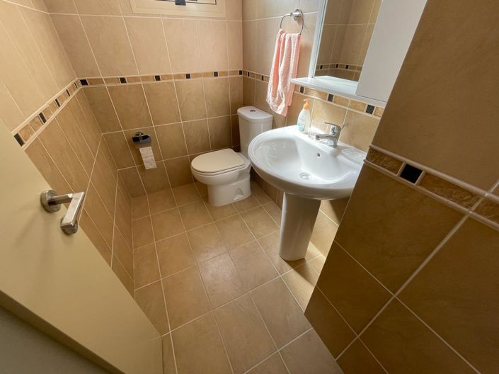 Image No.23-3 Bed House for sale