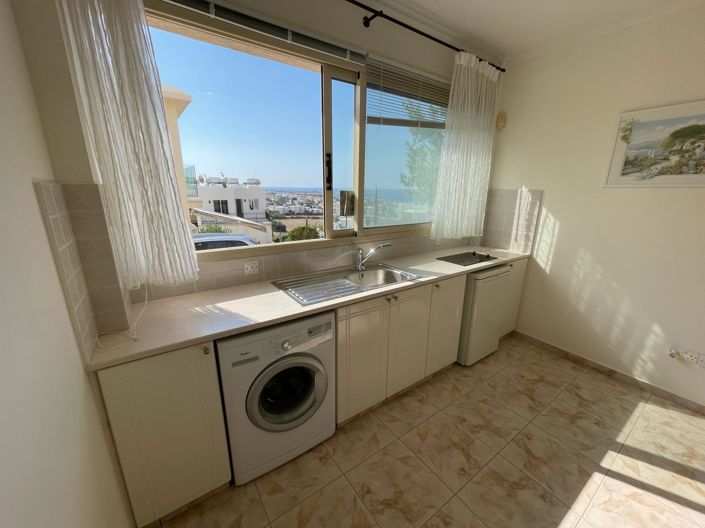 Image No.25-3 Bed House for sale