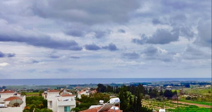 Image No.6-2 Bed House for sale