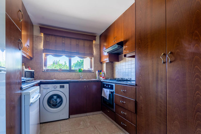 Image No.26-3 Bed House for sale