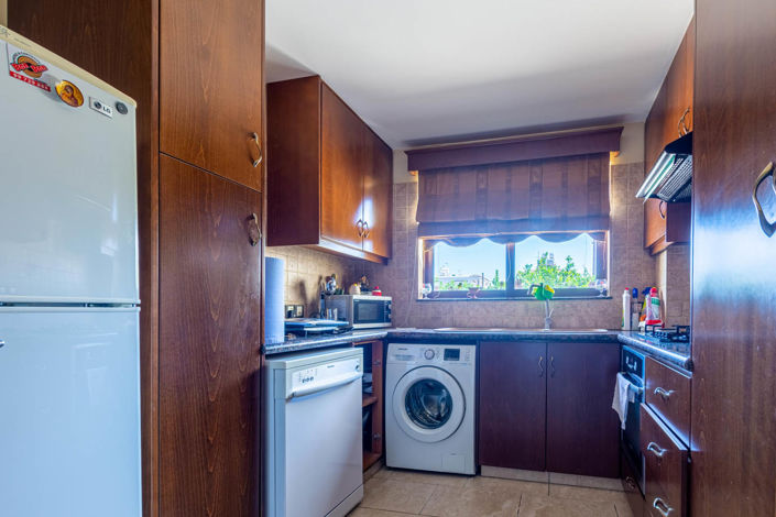 Image No.26-3 Bed House for sale