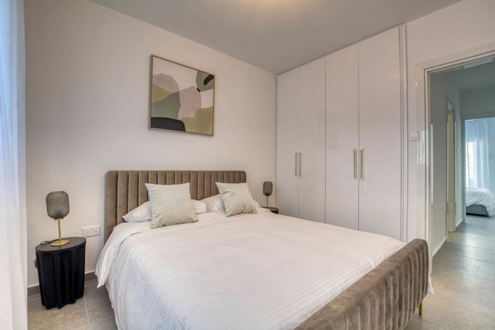 Image No.11-2 Bed Apartment for sale