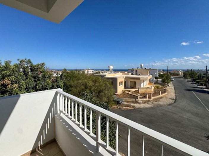 Image No.1-3 Bed Apartment for sale