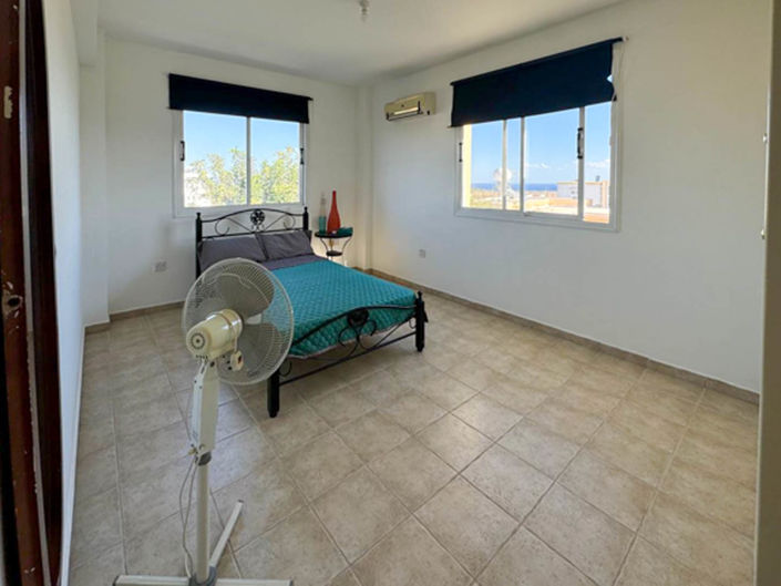 Image No.15-3 Bed Apartment for sale