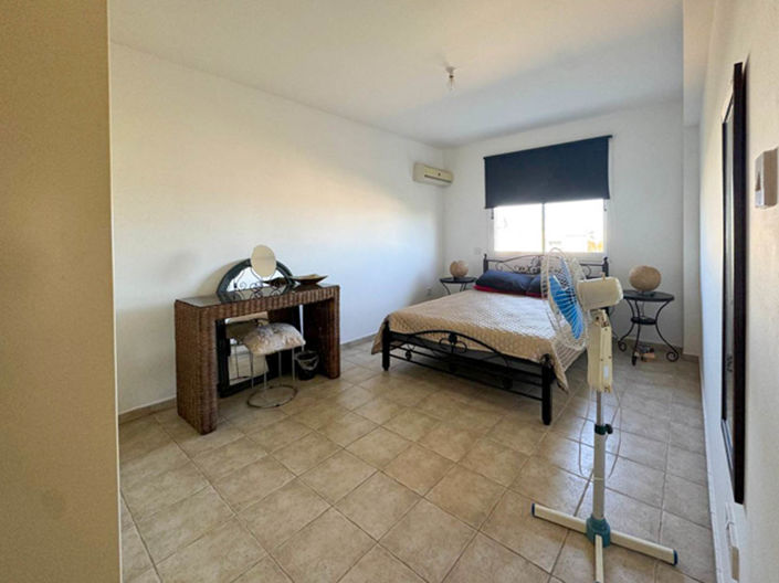 Image No.18-3 Bed Apartment for sale