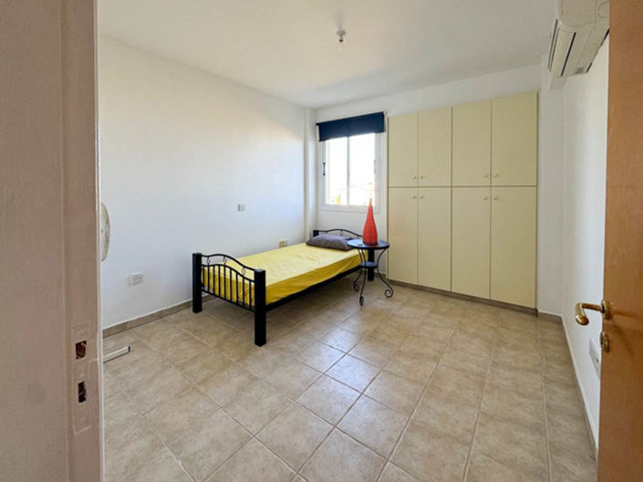 Image No.20-3 Bed Apartment for sale