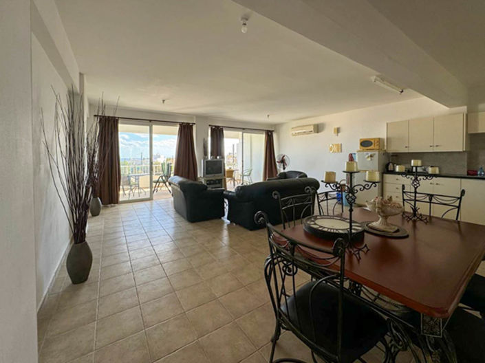 Image No.8-3 Bed Apartment for sale